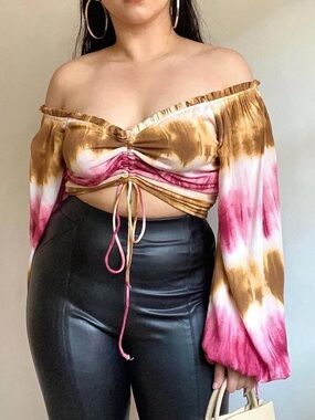 Tie-Dye Off-Shoulder Crop Top in Pink and Brown